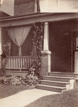 The St. Helens Street house in 1910